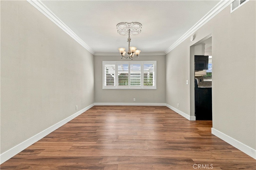 3375 Hidden Creek