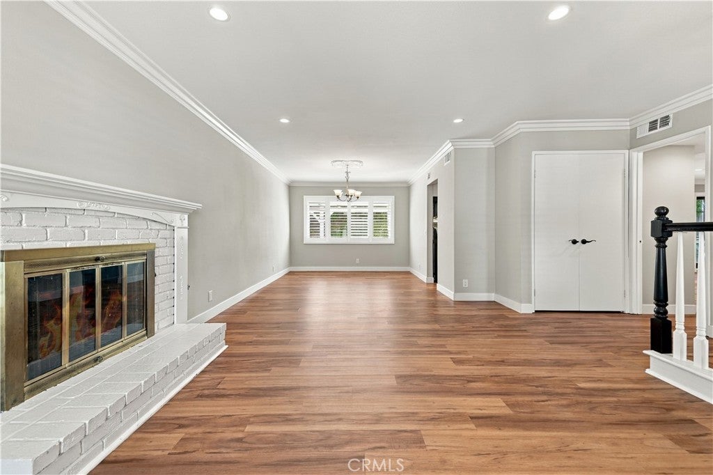 3375 Hidden Creek