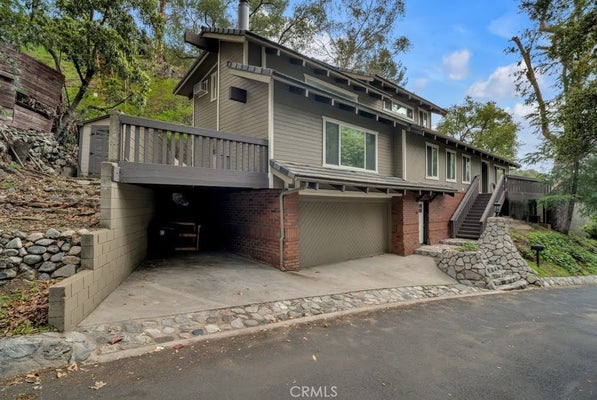 850 COUNTRY CLUB DR, BURBANK, CA 91501 - Image d5daae1cc1b581f3e1e799aa3f7d0af2/1013285914