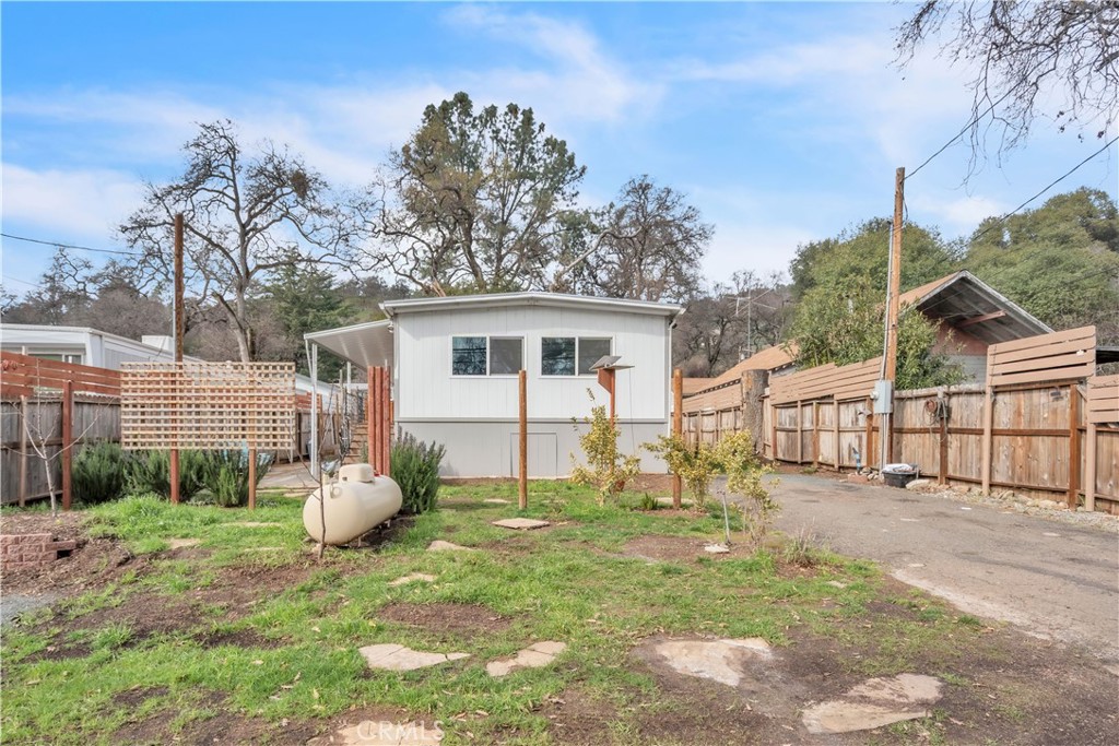9950 E Highway 20 E