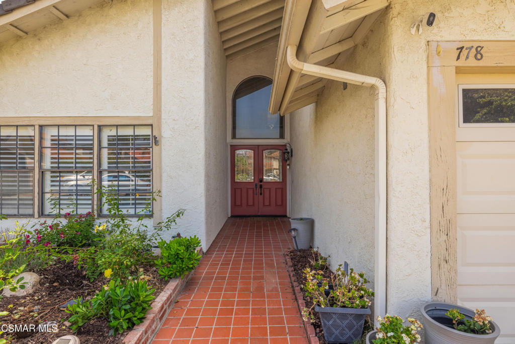 778 Sir George Court