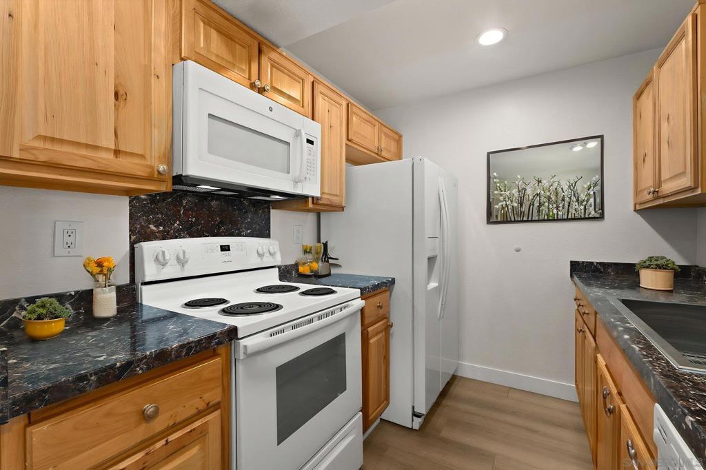 6171 Rancho Mission Rd 208