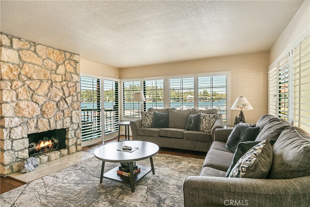 Arrowhead Woods (AWHW) - Residential