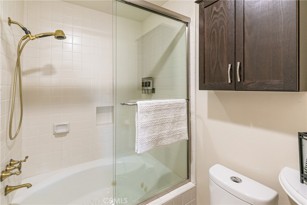 Arrowhead Woods (AWHW) - Residential