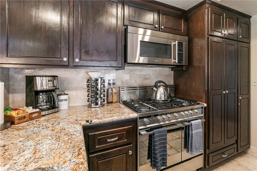 Arrowhead Woods (AWHW) - Residential
