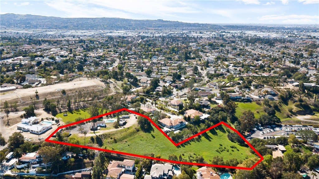 5231 Highland Avenue