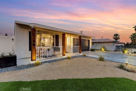 Photo of 492 W Sunview AVE, Palm Springs, CA 92262 (MLS # SB26227062)