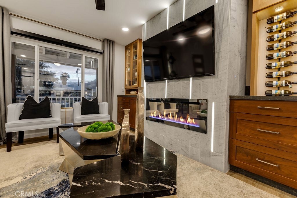 492 W Sunview