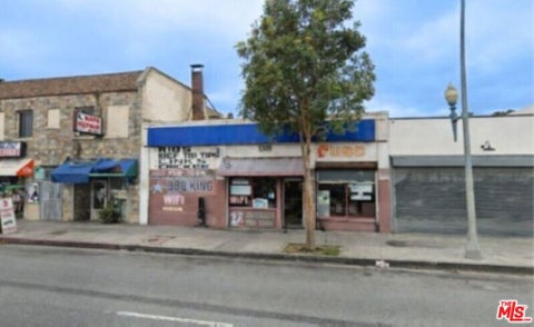 Photo of 5309 S Vermont Avenue, Los Angeles, CA 90037 (MLS # 26105362)