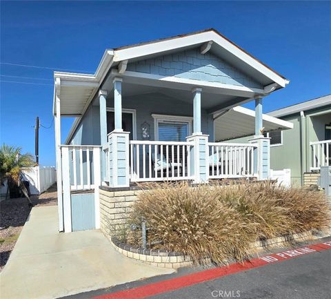 Photo of 21851 Newland st. St #7, Huntington Beach, CA 92646 (MLS # OC25236429)