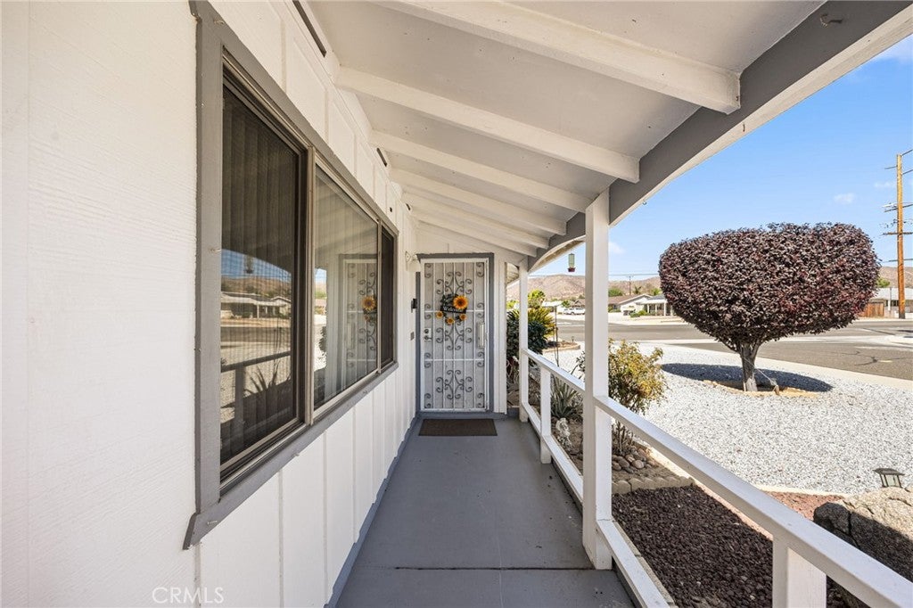 28984 E Worcester