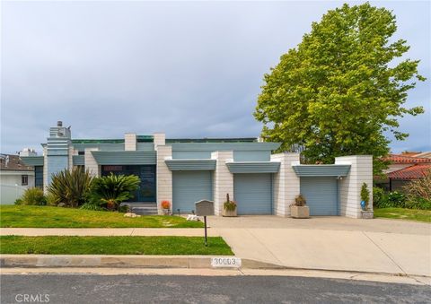 Photo of 30003 Via Victoria, Rancho Palos Verdes, CA 90275 (MLS # SB26076593)