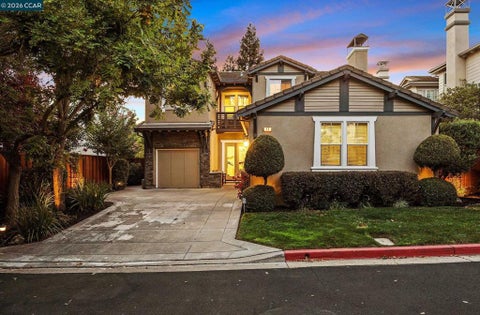 Photo of 17 Pinewood Pl PL, Danville, CA 94506 (MLS # 41147420)