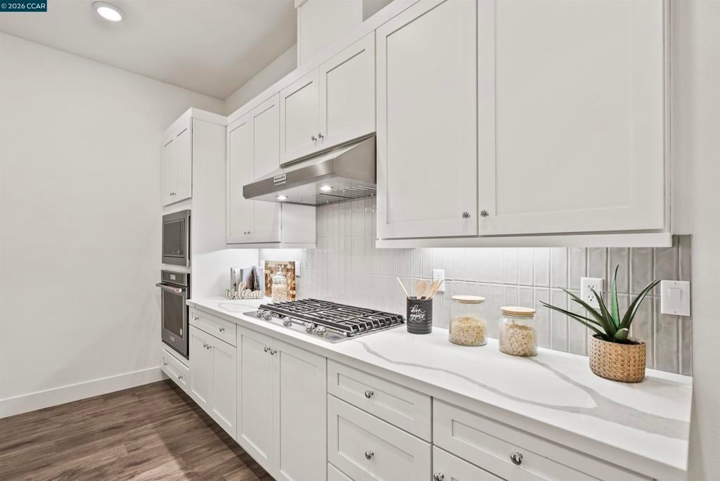 1102 Althea Terrace 4, Sunnyvale CA 94086