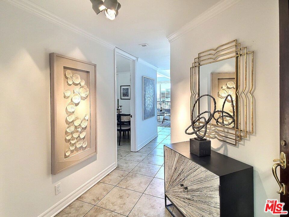 10550 Wilshire Boulevard 1004