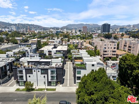 Photo of 1203 N Thomas Lane, Los Angeles, CA 90038 (MLS # 25561941) Photo of 1203 N Thomas Lane, Los Angeles, CA 90038 (MLS # 25561941)