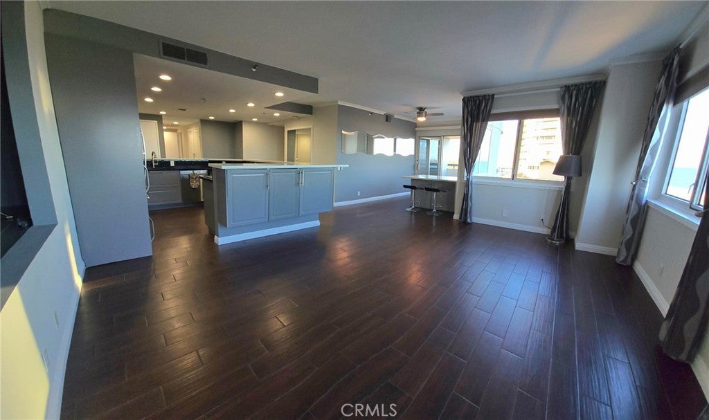 Photo of 525 E Seaside Way #1509, Long Beach, CA 90802 (MLS # DW26082441)