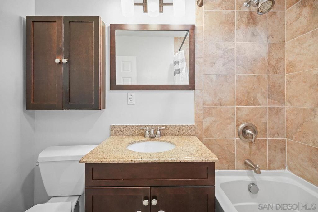 listing image 130721825639747353963