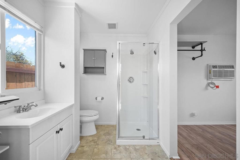 listing image 130721096774301386251