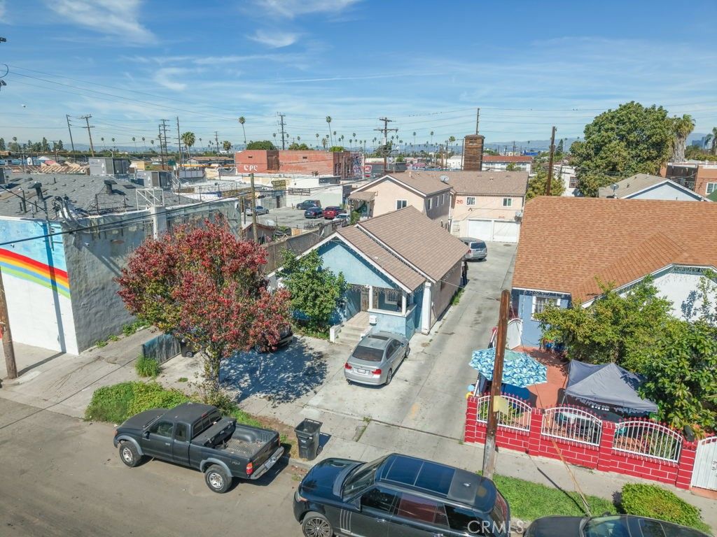 Photo of 245 W 73rd St, Los Angeles, CA 90003 (MLS # DW26020560)
