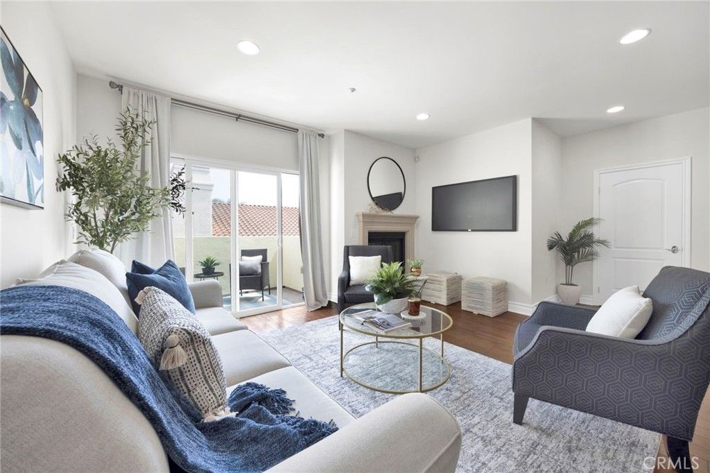 Photo of 1726 S Bentley Avenue #PH3, Los Angeles, CA 90025 (MLS # OC26081582)