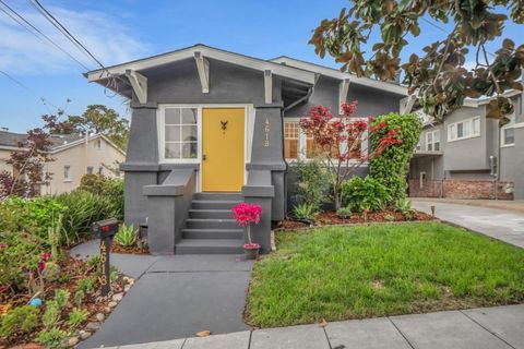 Photo of 4618 Walnut Street, Oakland, CA 94619 (MLS # ML82042074)