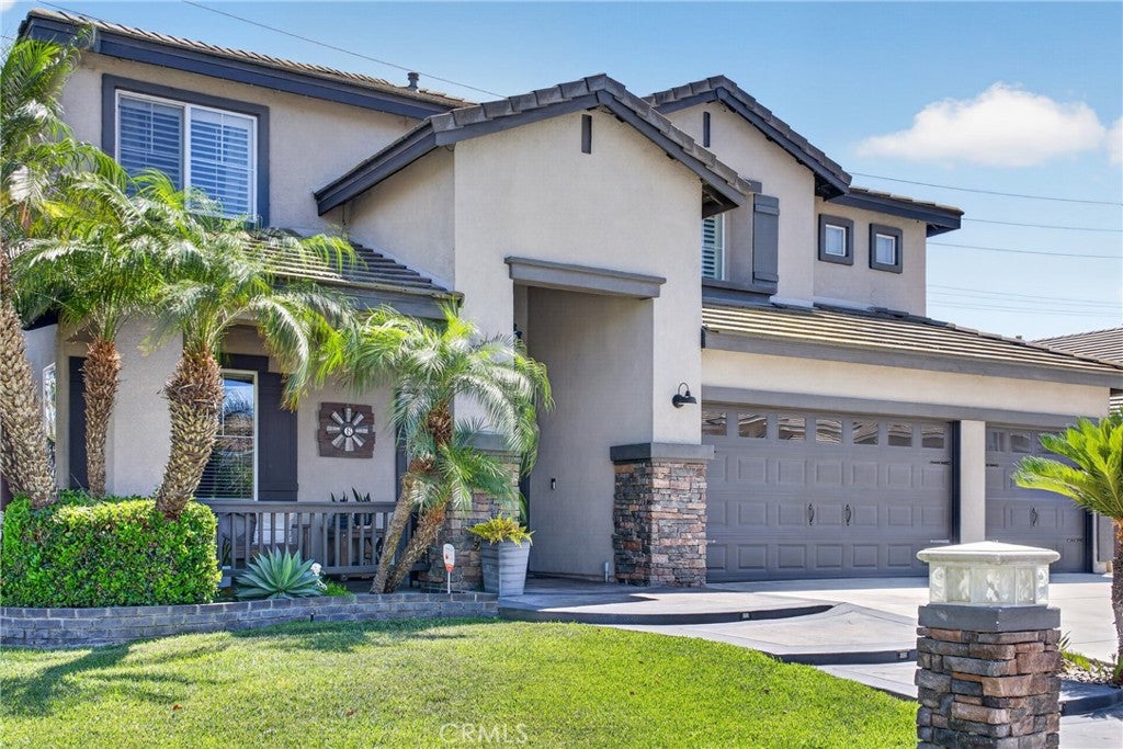 12499 Desert Springs