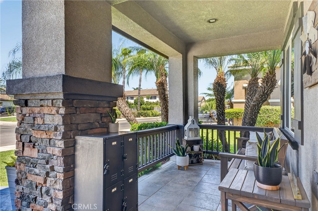 12499 Desert Springs