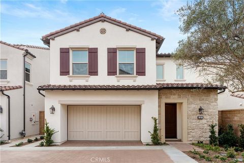 117 Eversedge Irvine CA 92618