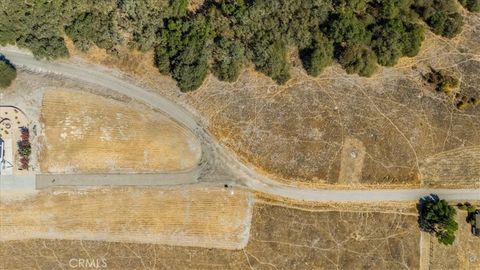 Tiny photo for 350 Robles Road, Paso Robles, CA 93446 (MLS # SC25217476)