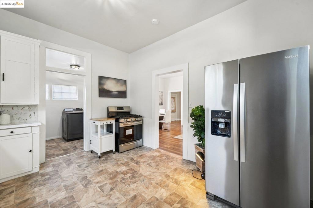 EAST LAKE - Residential