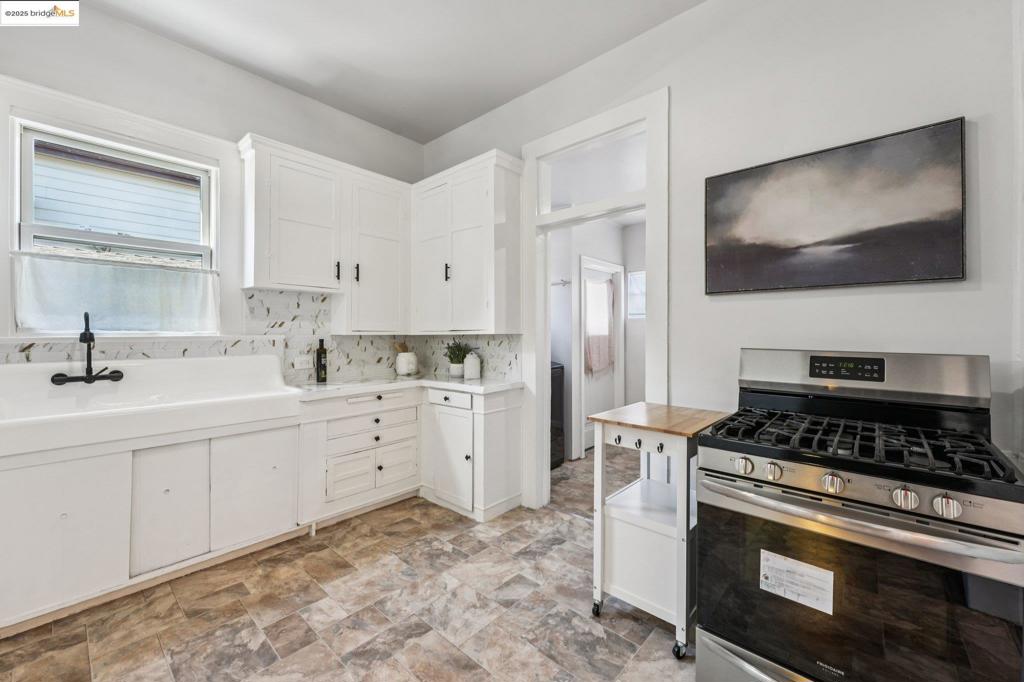 EAST LAKE - Residential