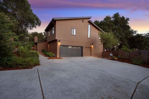 Photo of 5318 Fairway Drive, San Jose, CA 95127 (MLS # ML82041898)