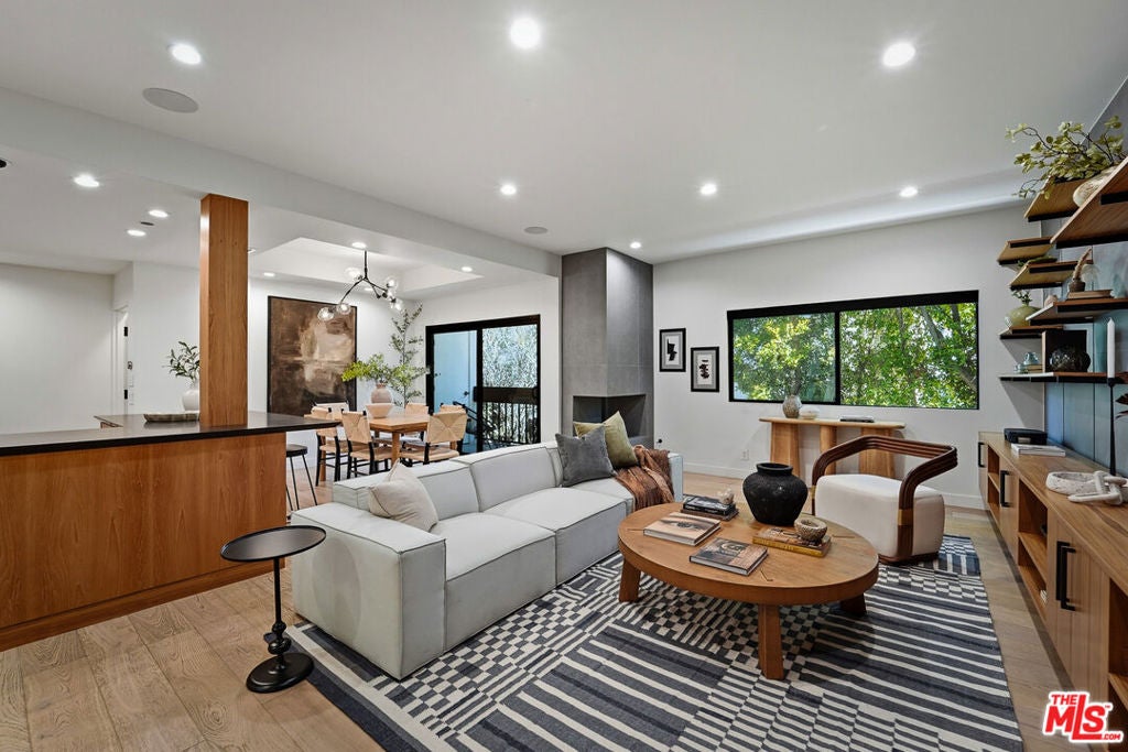 234 S Tower Drive 4