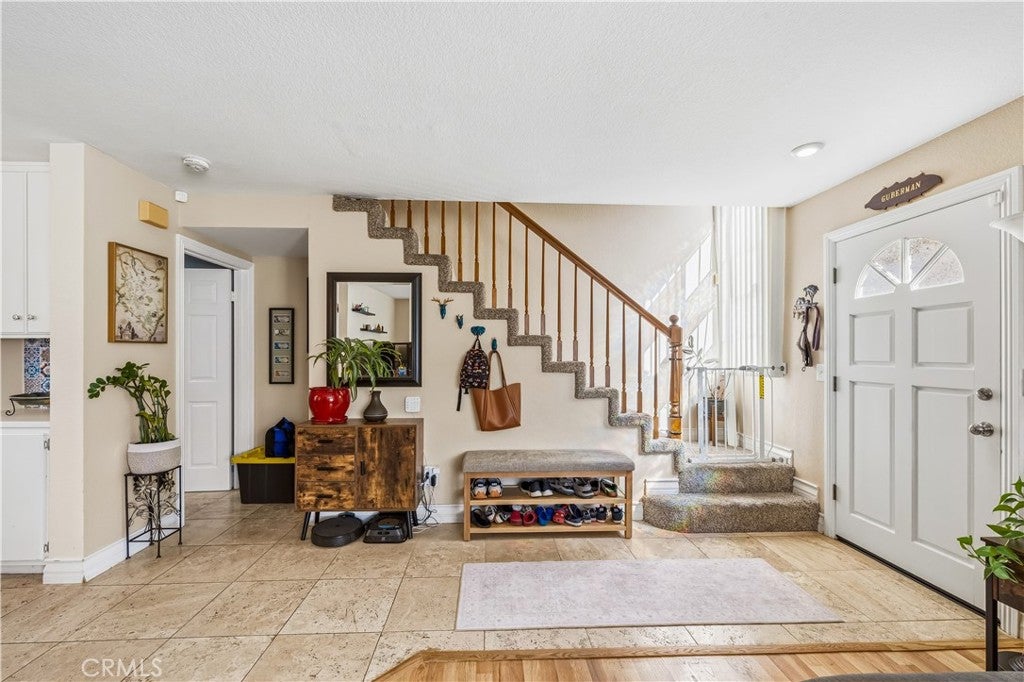 934 W 26th 1