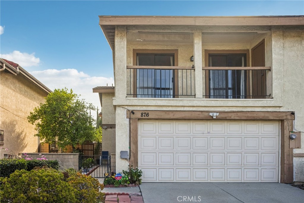 GORGEOUS !!HOME TWO STORY attached!! PRIME AREA !!!This beautifully remodeled 3-bed, 3-bath DUARTE home offers OVER1888 sq ft of luxury living !!!Features include: • Grand entry w/ high ceilings & wood floors • Open-concept living areas filled with natural light • UPSTAIRS Large primary suite w/ master bath w/ large walk-in closets, oversized shower • balcony!! WITH two large bedroom & balcony !!! large laundry room upstairs!!!! Downstairs large living room with gas fireplace high ceilings light and brights!!!! large dinning room • Chef’s kitchen, with all the Newer appliances!!! & Resort-style yard w/ 7 kinds of ORGANIC fruits trees & lounge space COVER patio for ENTERTAINMENT!!!! • w/ 2-car OVERSIZE garage !!! LOTS OF STORAGES !!! • near shopping, fine dining, schools, parks,!!! !! ready to move-in today !! call HANNA or AARON !!!!