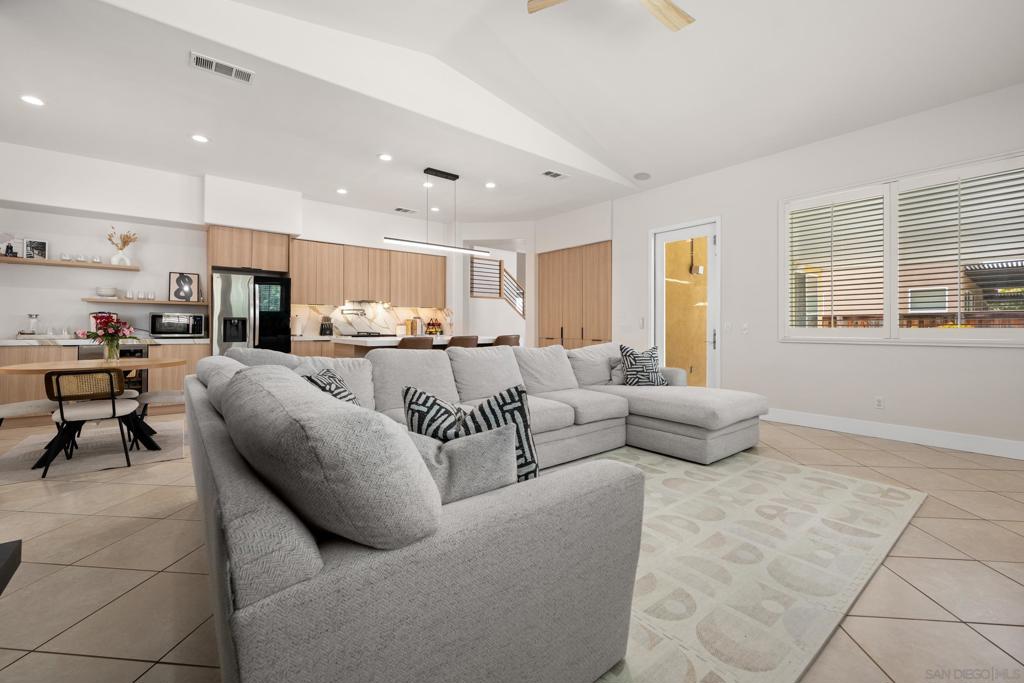 33950 Summit View Pl