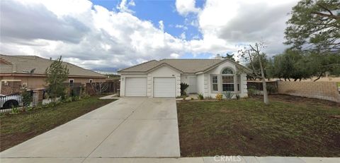 Photo of 5696 New Pine Avenue, San Bernardino, CA 92407 (MLS # IV26062987)