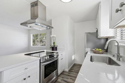 Photo of 2323 Samaritan Drive #4, San Jose, CA 95124 (MLS # ML82033860)