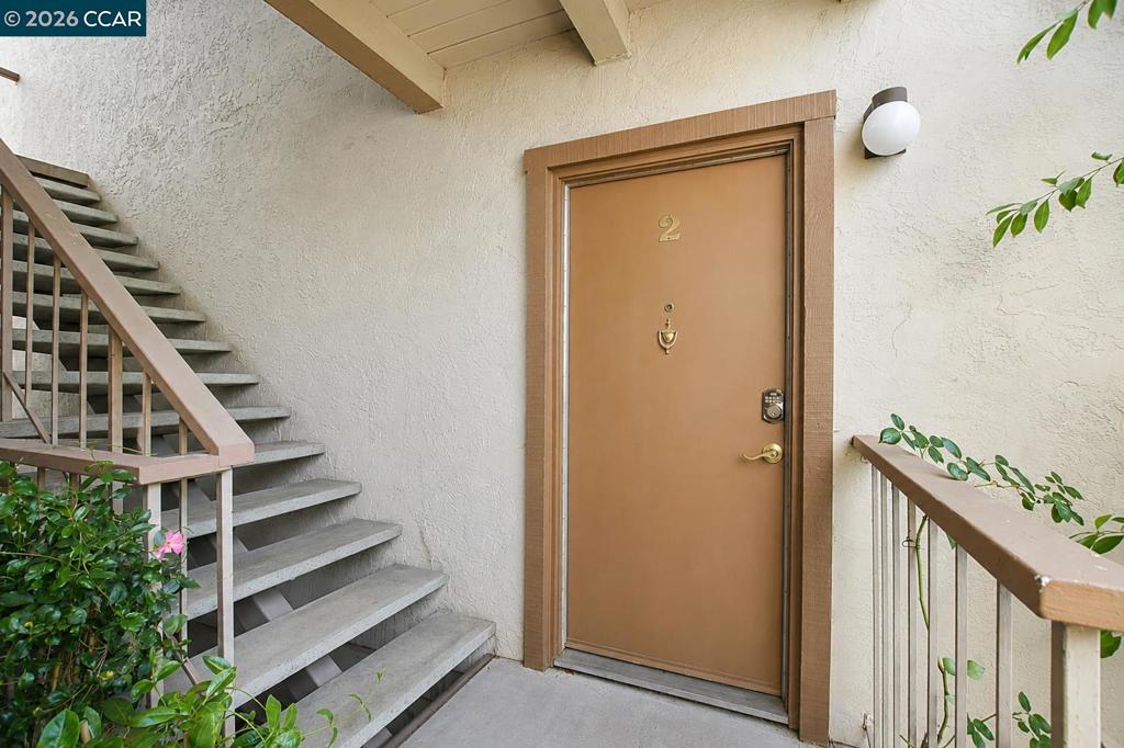 395 Camelback Rd Rd 2, Pleasant Hill CA 94523
