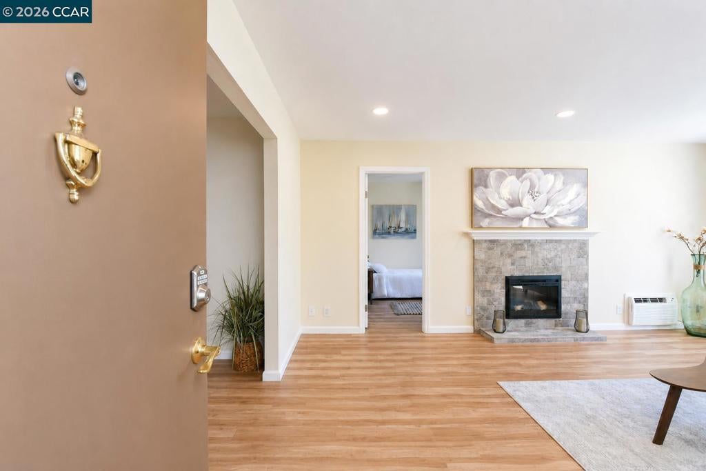 395 Camelback Rd 2