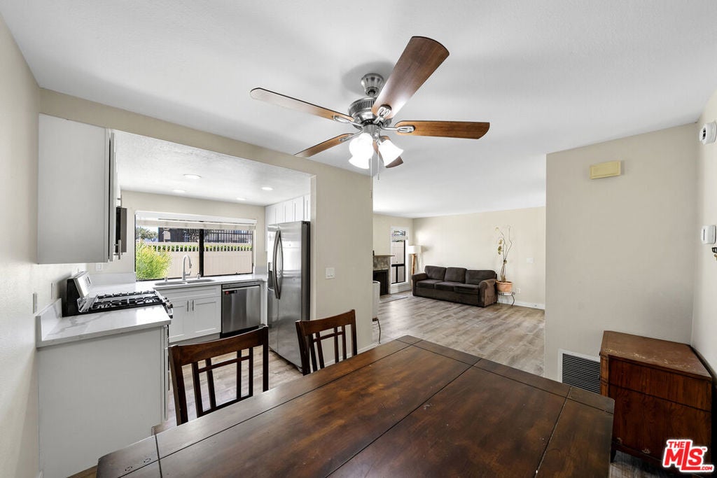 10010 Aspen Circle