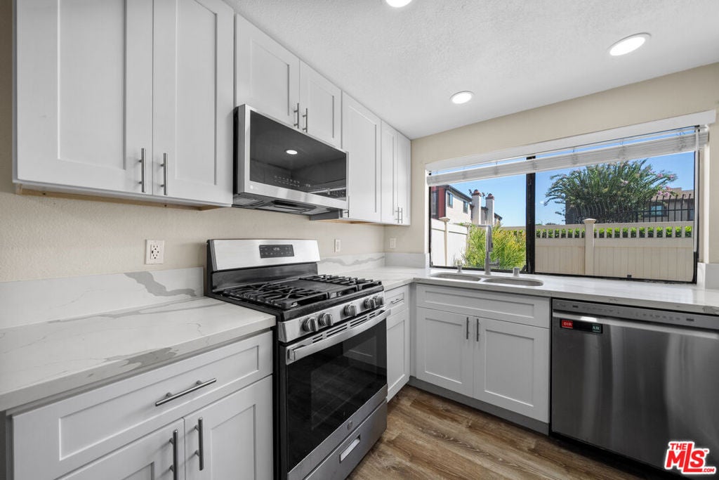 10010 Aspen Circle