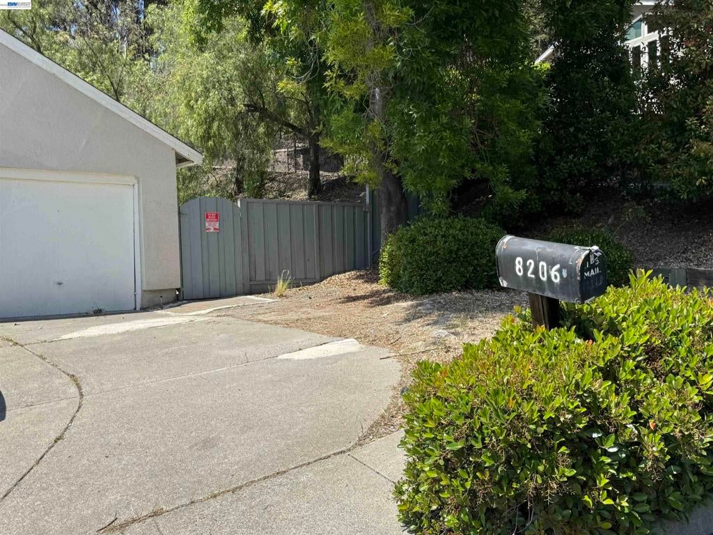 8206 Rhoda Ave, Dublin CA 94568