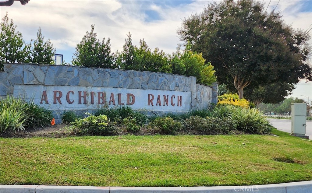 3471 S Arcadian Shores