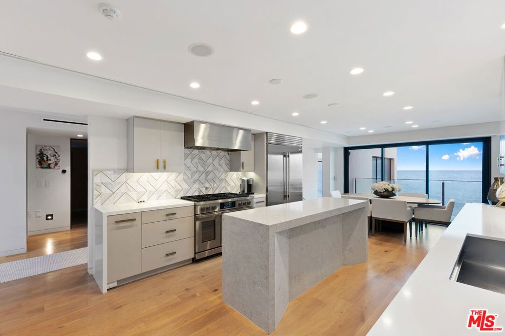 Photo of 24146 Malibu Road, Malibu, CA 90265 (MLS # 25594757)