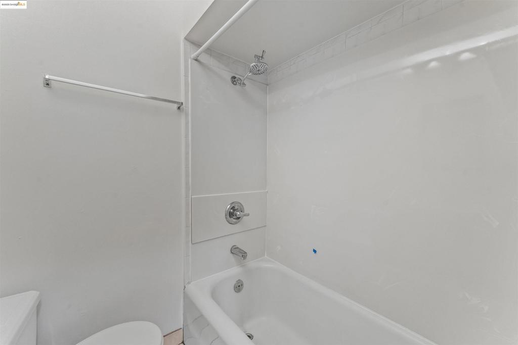 ALAMEDA COUNTY - Residential Income