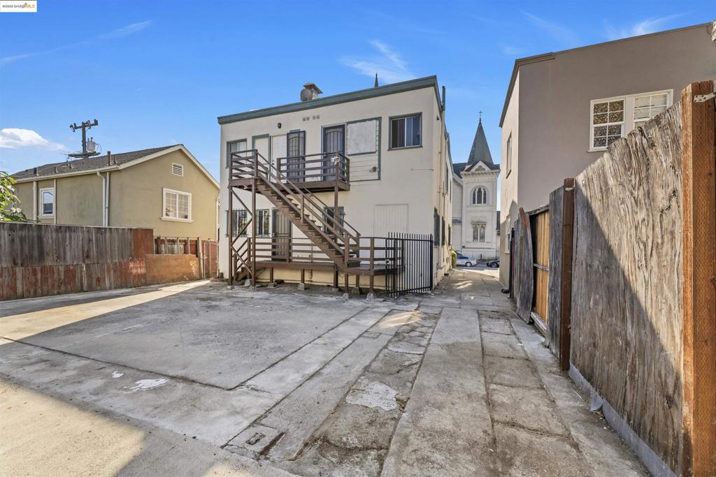 ALAMEDA COUNTY - Residential Income