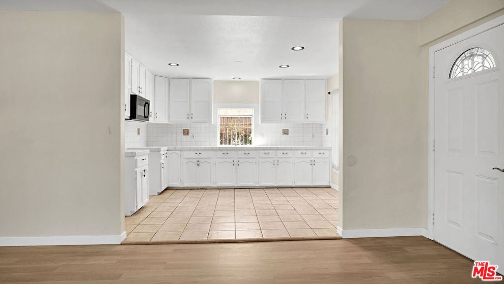 1428 W 54th Street