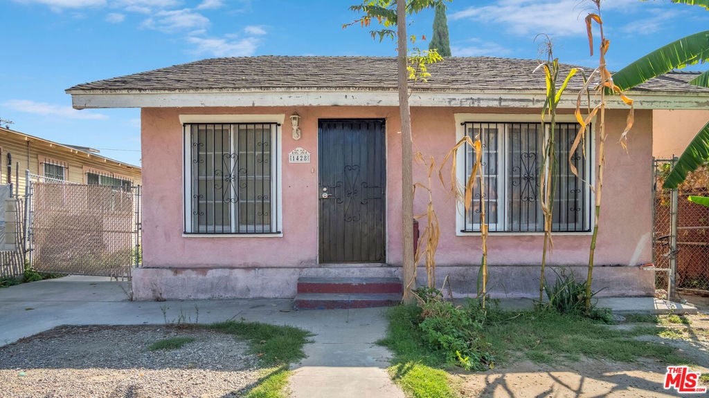 1428 W 54th Street